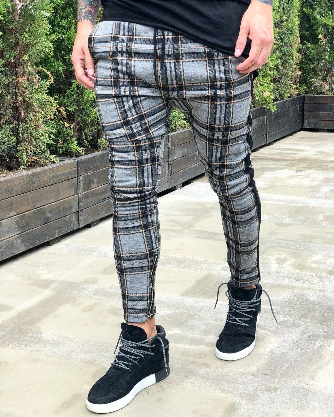 Gray Side Striped Checkered Jogger Pant B217 Streetwear Jogger Pants