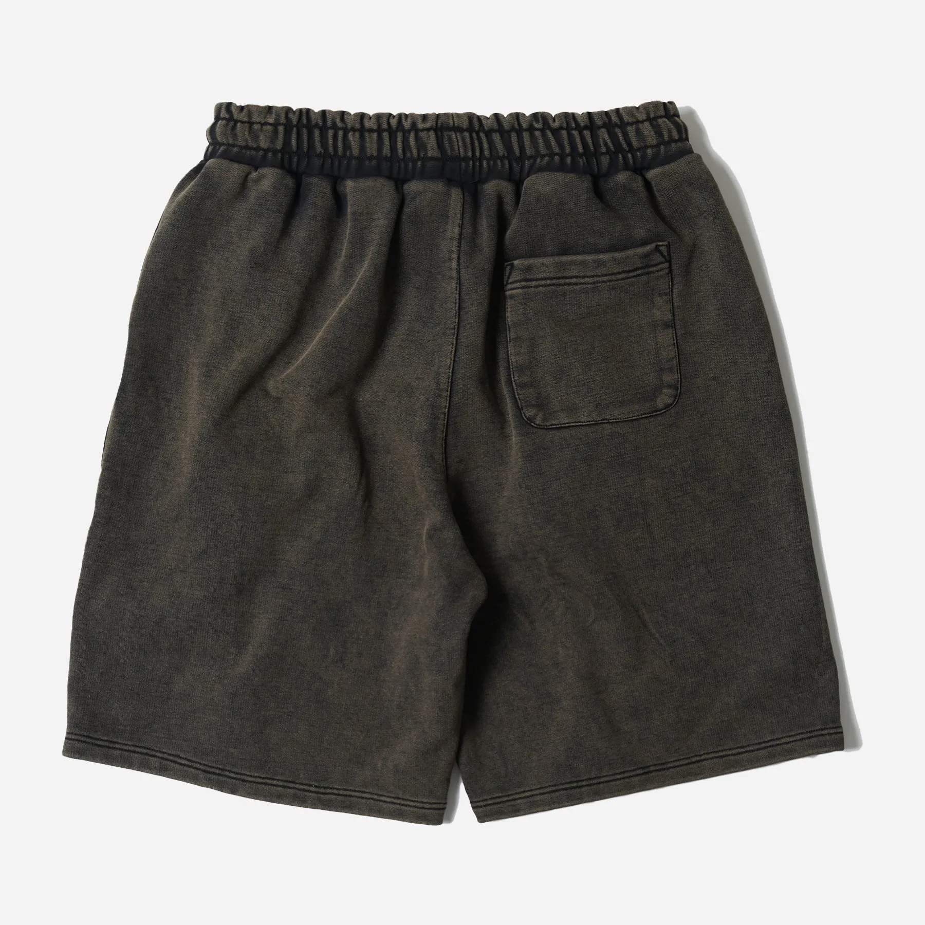 POUCH POCKET SWEAT SHORTS - BLACK BROWN