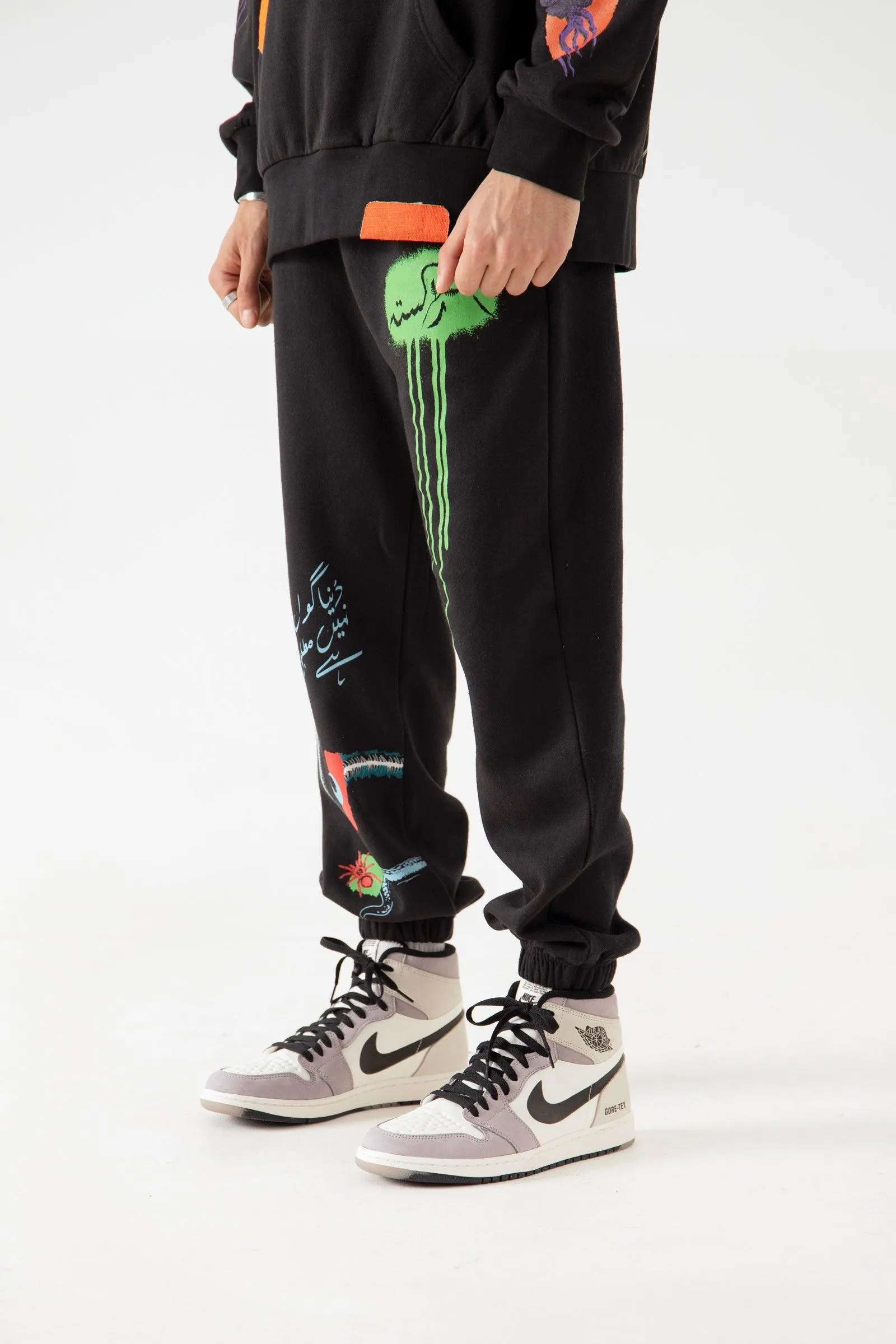 "DISTORTION AMONG US" HAND PRINTED SWEATPANTS