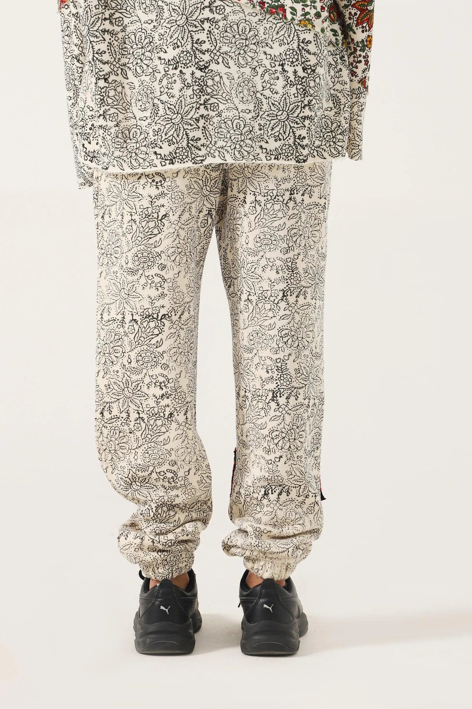 "PARADOX" BLOCK PRINT SWEATPANTS