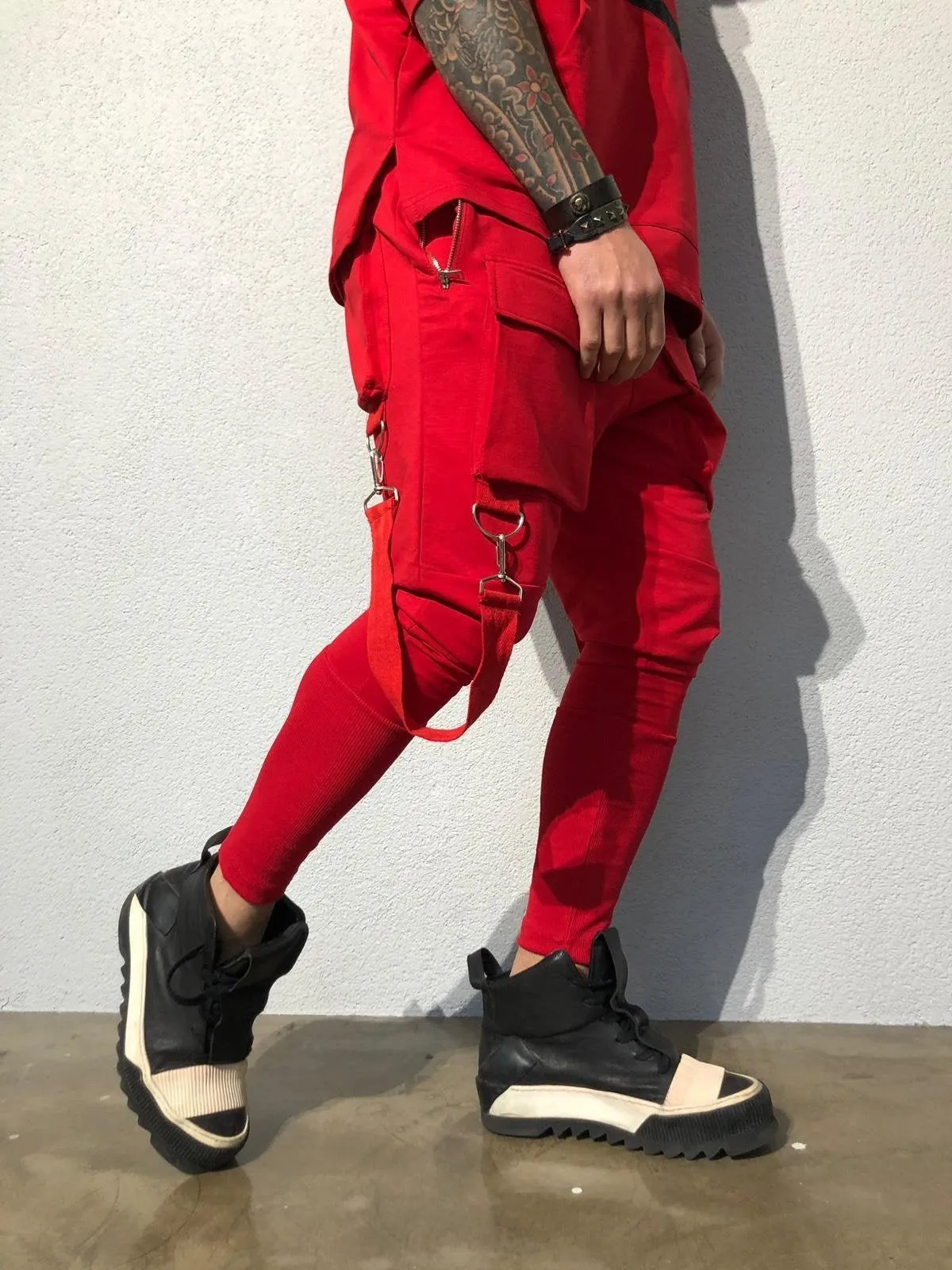 Red Front Pocket Strap Jogger Pant B341 Streetwear Jogger Pants